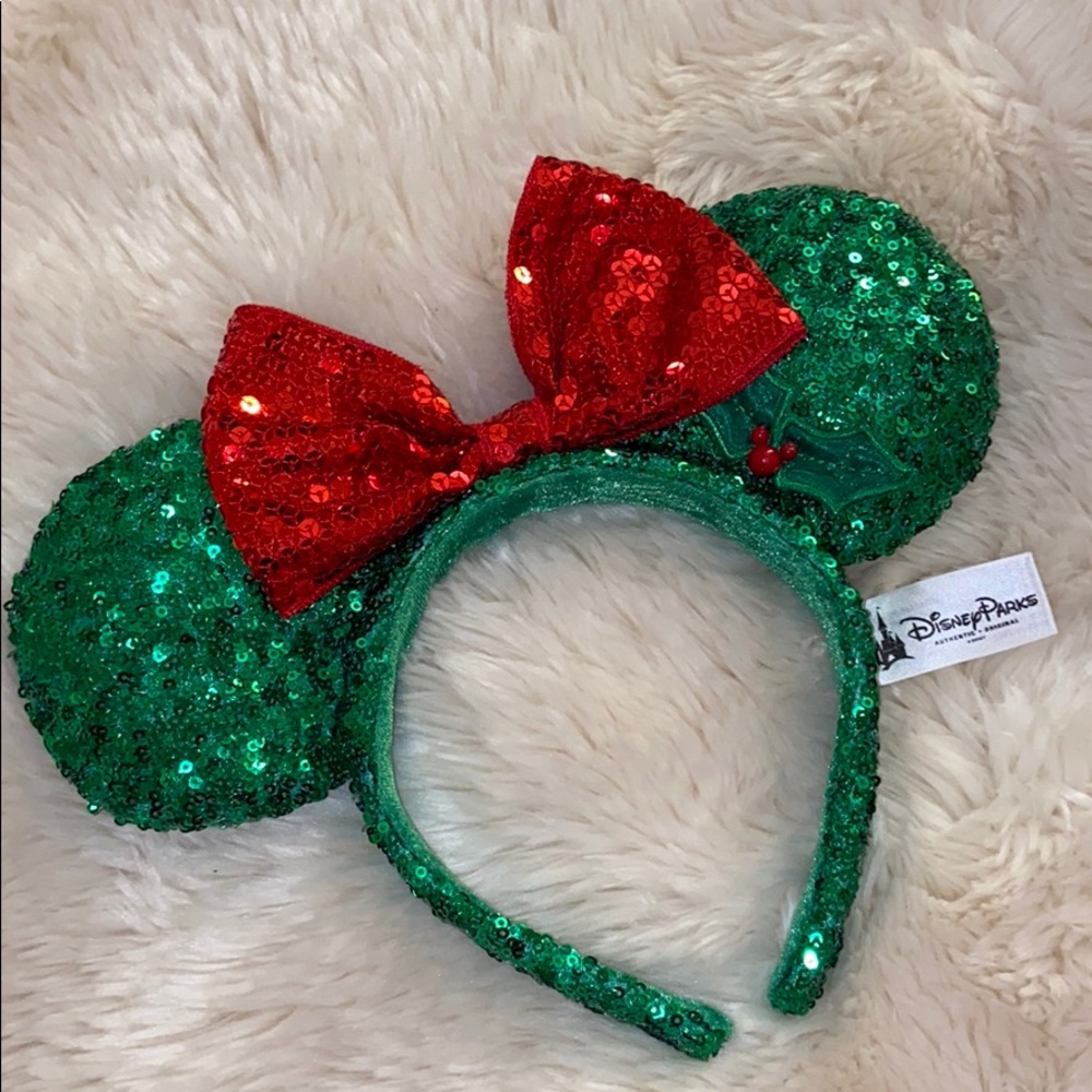 Disney Parks Minnie Christmas Sequin Ears🎄